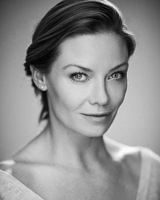 卡罗莱娜·卡尔松 Carolina Carlsson