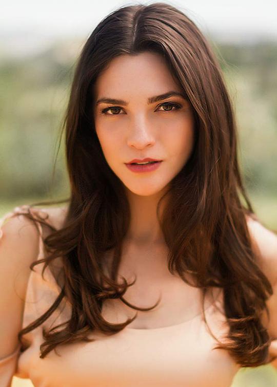 史蒂芬妮·皮尔森 Stephanie Pearson