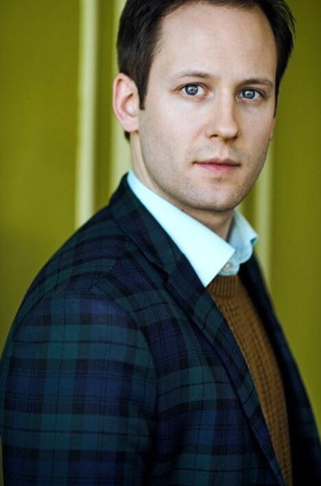 奥丁·兰德·拜伦 Odin Lund Biron