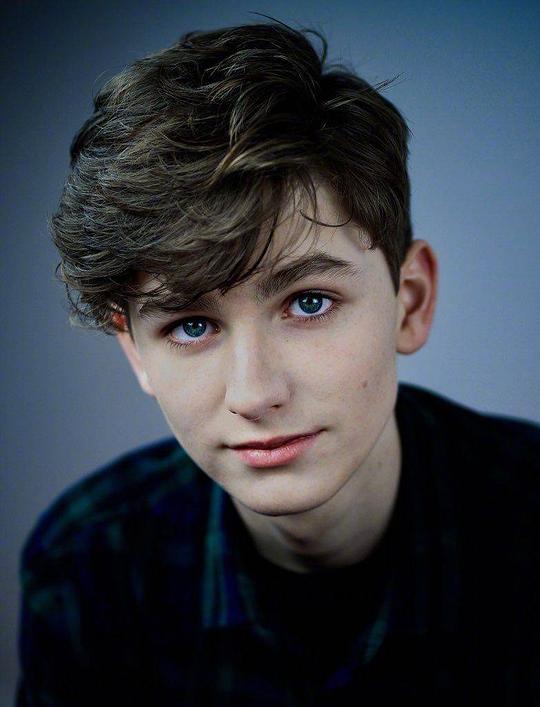 约书亚·希 Joshua Shea