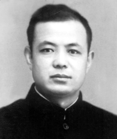 张云 Yun Zhang