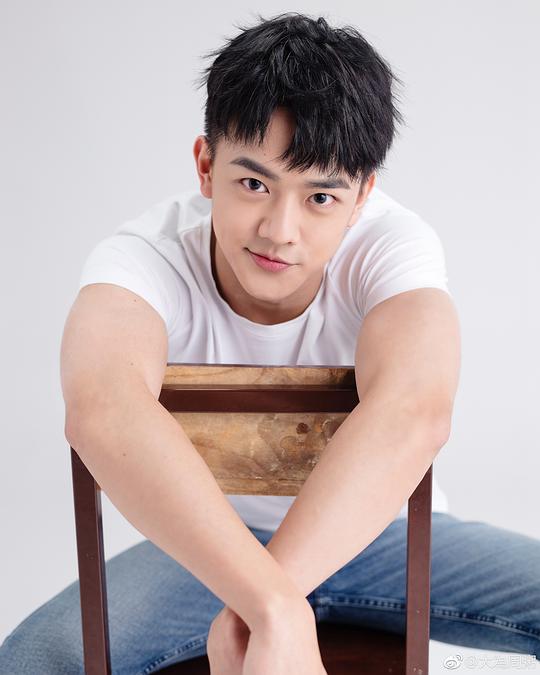 周大为 David Chou