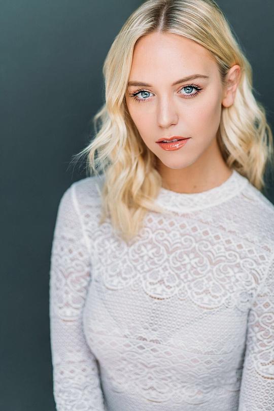 佩奇·莫布利 Paige Mobley