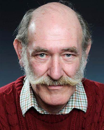 尼古拉斯·拉姆利 Nicholas Lumley