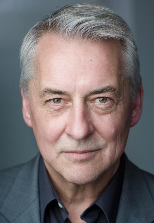 汤姆·奈特 Tom Knight