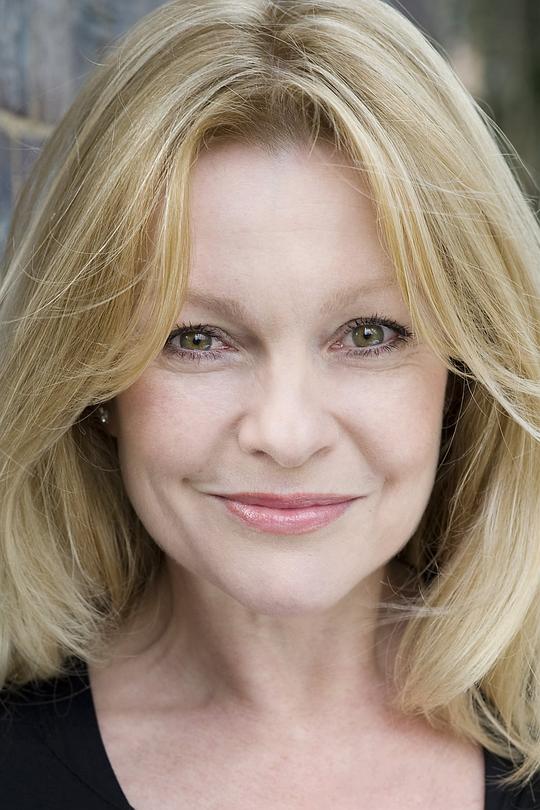 安卓尔·伯纳德 Andrée Bernard