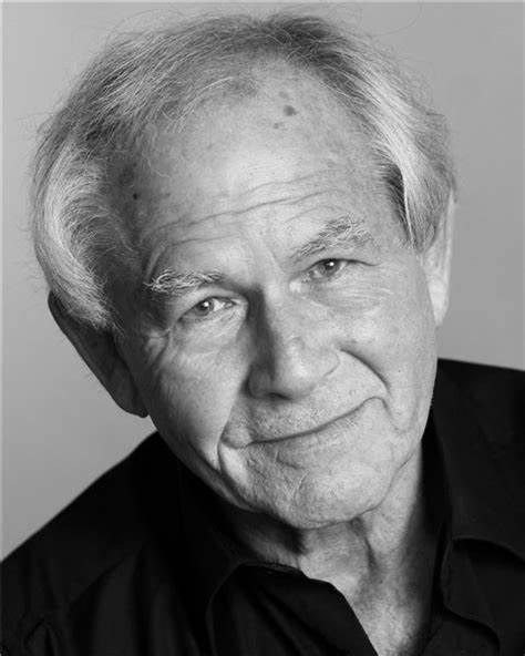 唐·麦考金代尔 Don McCorkindale