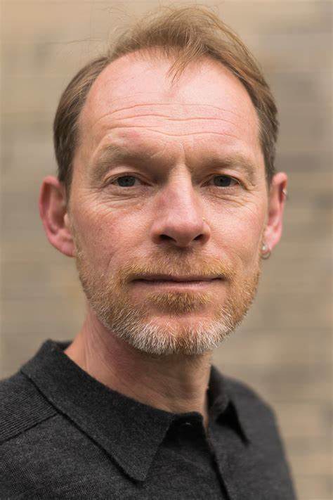 卡尔·海恩斯 Karl Haynes