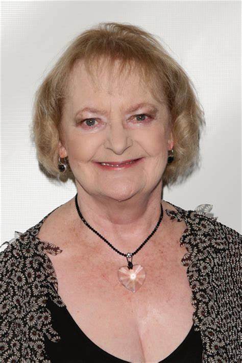 朱恩·沃森 June Watson