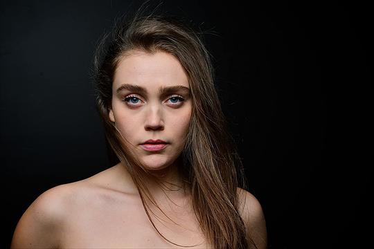 阿兰娜·贝尔 Alanna Bale