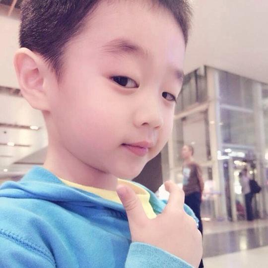 杨阳洋 Yang Yang Yang