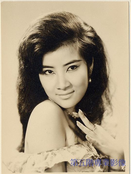 艾黎 Li Ai