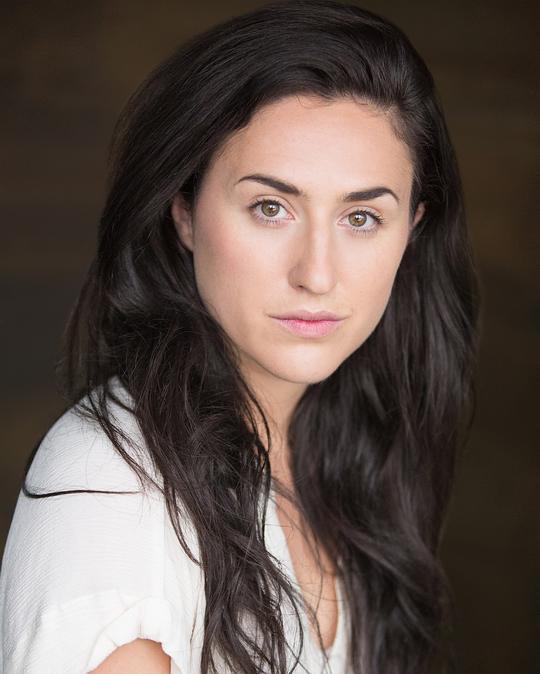 布朗娜·塔格特 Bronagh Taggart