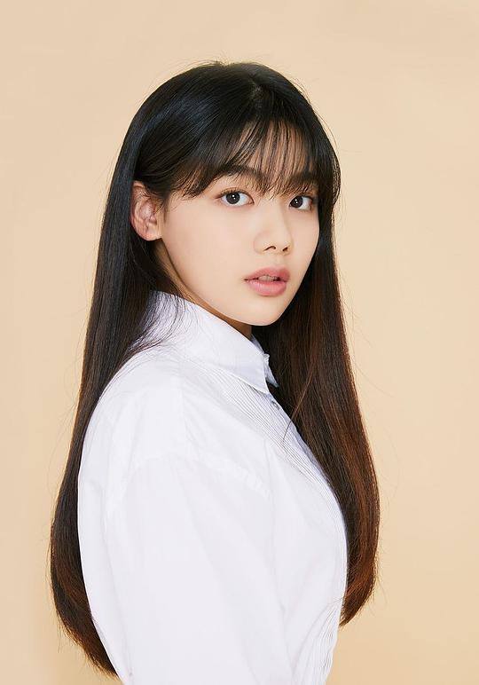 金宥安 Kim Yu-an