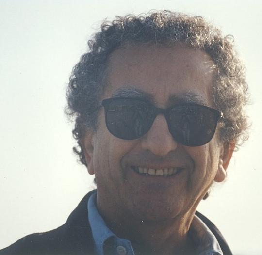 乔治·考岑德 George Kaczender