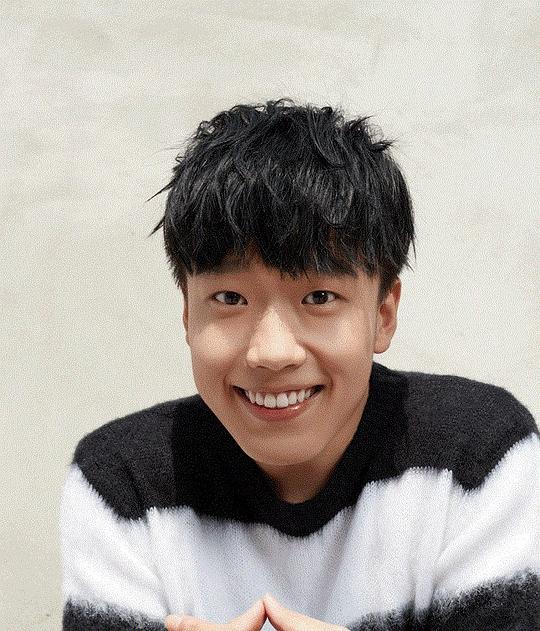 李伟龙 Weilong Li