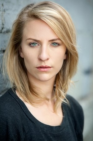 米奇·萨姆纳 Mickey Sumner