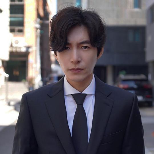 吴承灿 Seung-Chan Oh