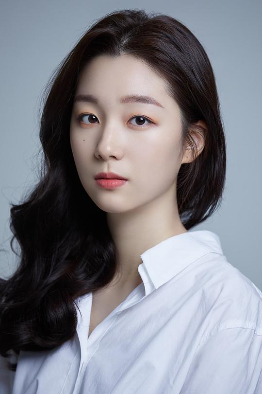 洪恩静 Eun-jeong Hong