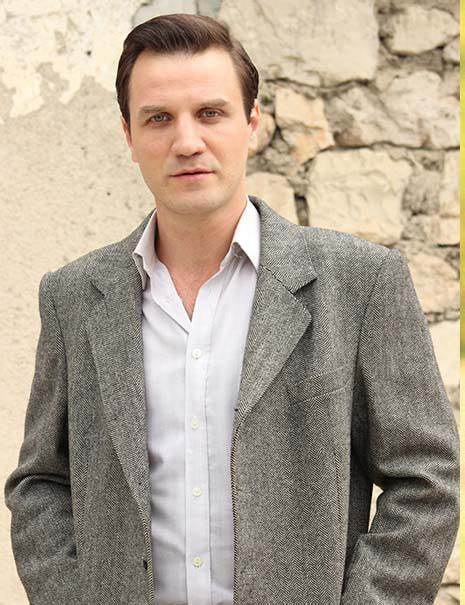 埃姆·拉吉尔金 Emrah Girgin