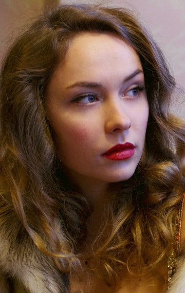 叶夫根尼娅·洛扎诺娃 Evgeniya Rozanova
