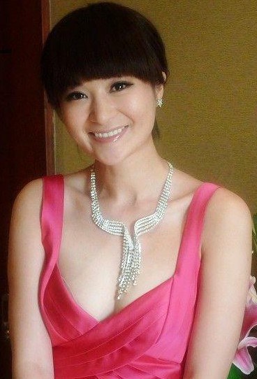 方龄 Ling Fang