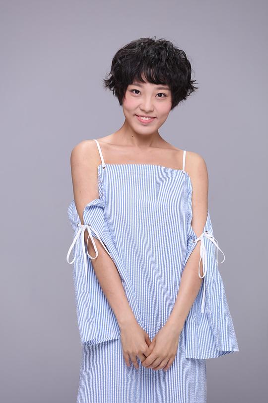 凌玲 Angela