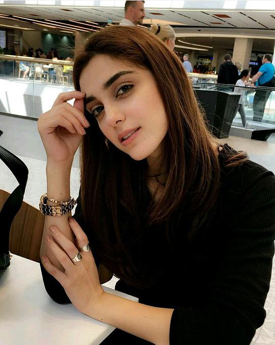 玛雅·阿丽 Maya Ali