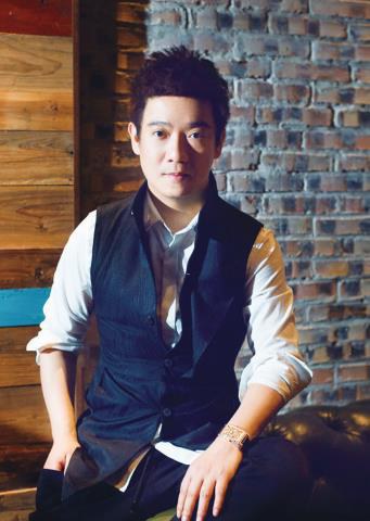 谈卫忠 Weizhong Tan