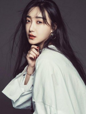 张雨晴 Yuqing Zhang