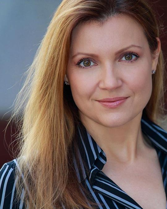 托尼亚·卡肖尔 Tonja Kahlens