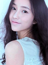 李谯玉 Qiaoyu Li