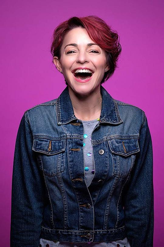 莎娜·福斯塔尔 Shanna Forrestall