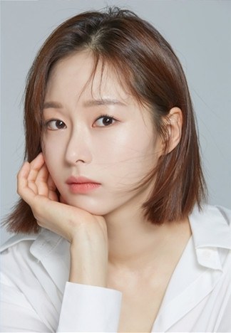 朴宝妍 Bo-yeon Park