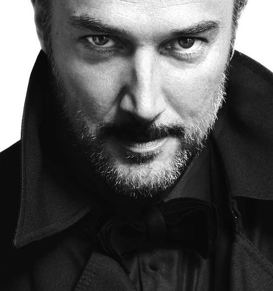 卡洛斯·李尔 Carlos Leal