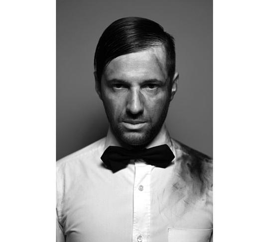 洛瑞斯·格里奥 Loris Gréaud