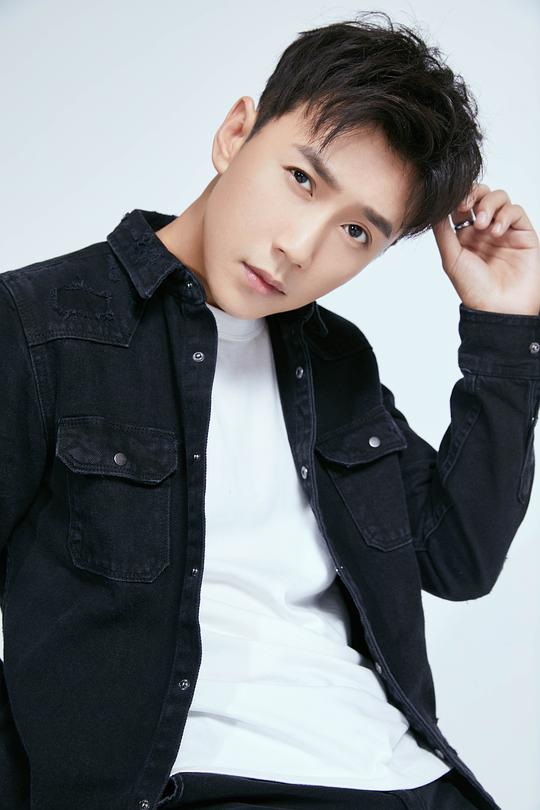 程译坤 Yikun Cheng