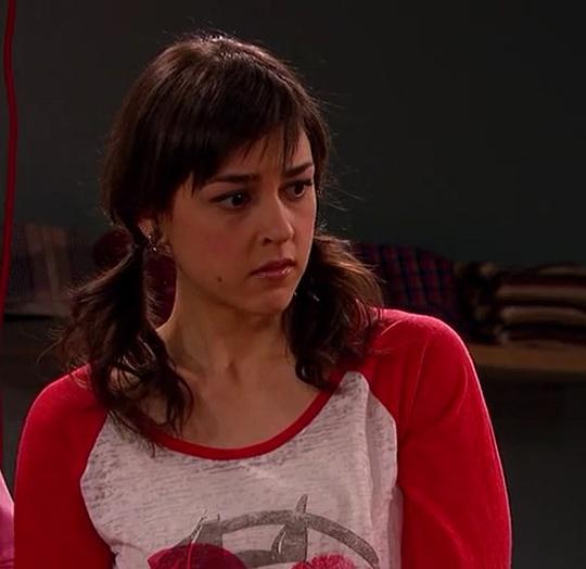 辛丽娜·弗亚洛 Cyrina Fiallo