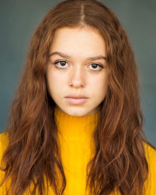 赛迪·斯欧维奥 Sadie Soverall