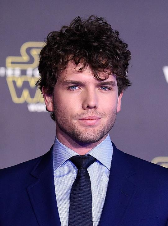 奥斯汀·斯威夫特 Austin Swift
