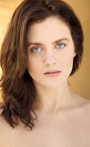 奥利维亚·梅 Olivia May