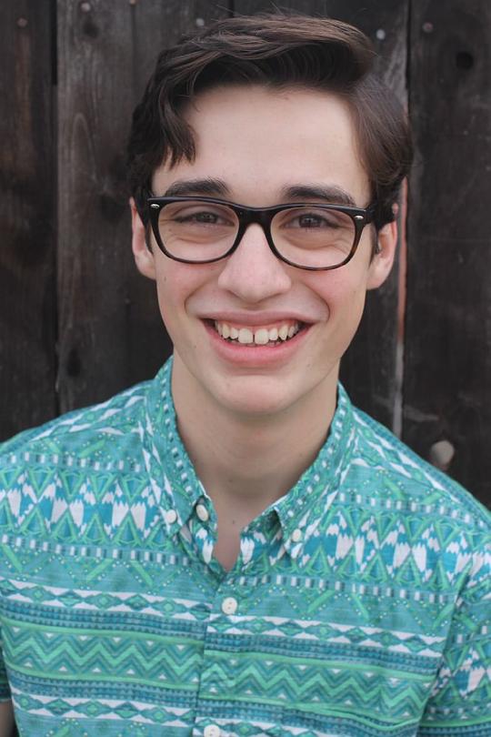 乔伊·布拉格 Joey Bragg