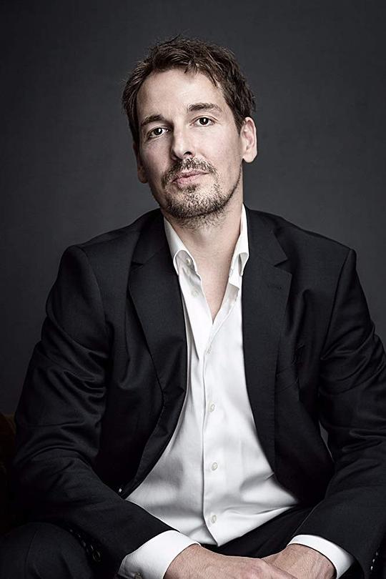 费利克斯·克拉默 Felix Kramer