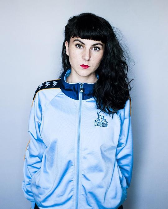 安娜·卡泽纳弗·康贝 Anna Cazenave Cambet