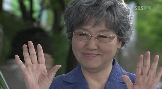 潘孝贞 Hyo-jung Ban