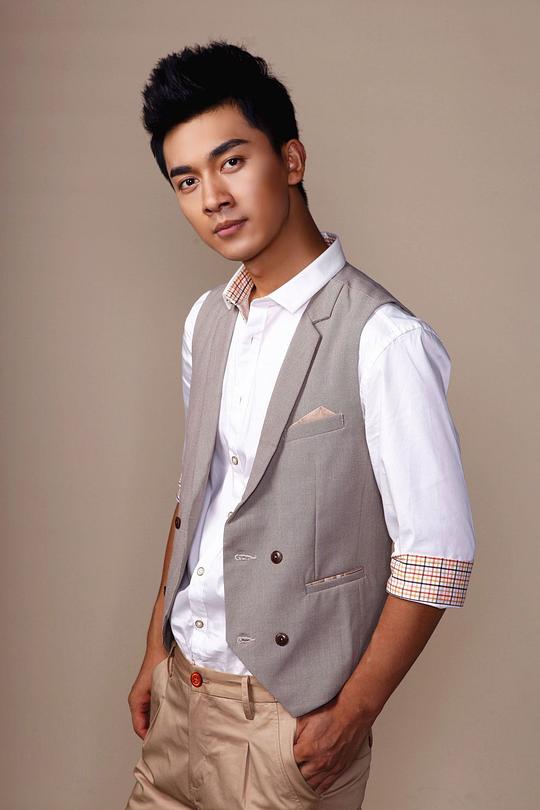 黄朋 Peng Huang