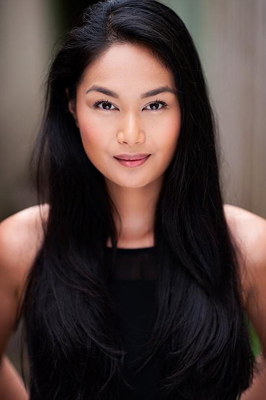 克里斯汀·米洛 Christine Milo