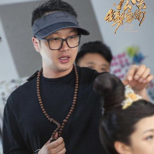 史梁 Liang Shi