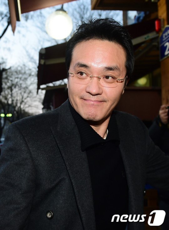 崔钟焕 Jong-hwan  Choi