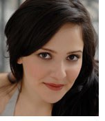 索菲娅·阿琦洛娃 Sofiya Akilova